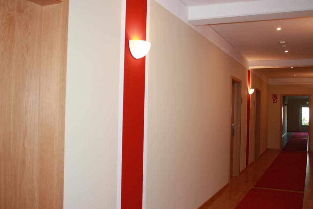 שוויטנקירכן Boarding House Holledau Inn מראה חיצוני תמונה
