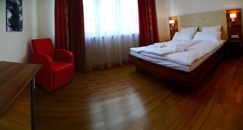 שוויטנקירכן Boarding House Holledau Inn חדר תמונה